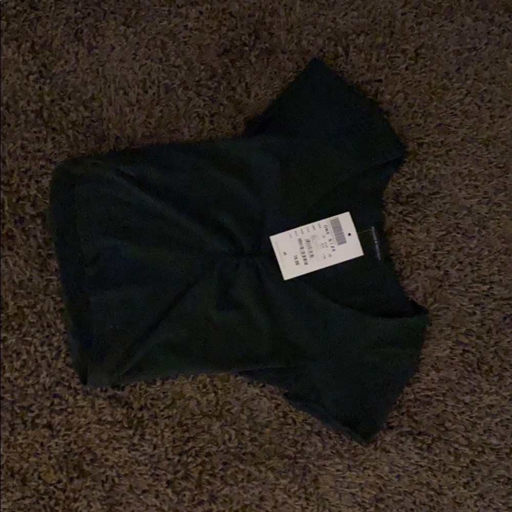 BRANDY MELVILLE SHIRT